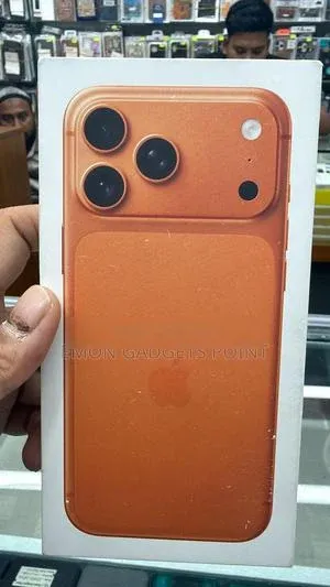 Apple iPhone 17 Pro Max (6GB/512GB) Standard